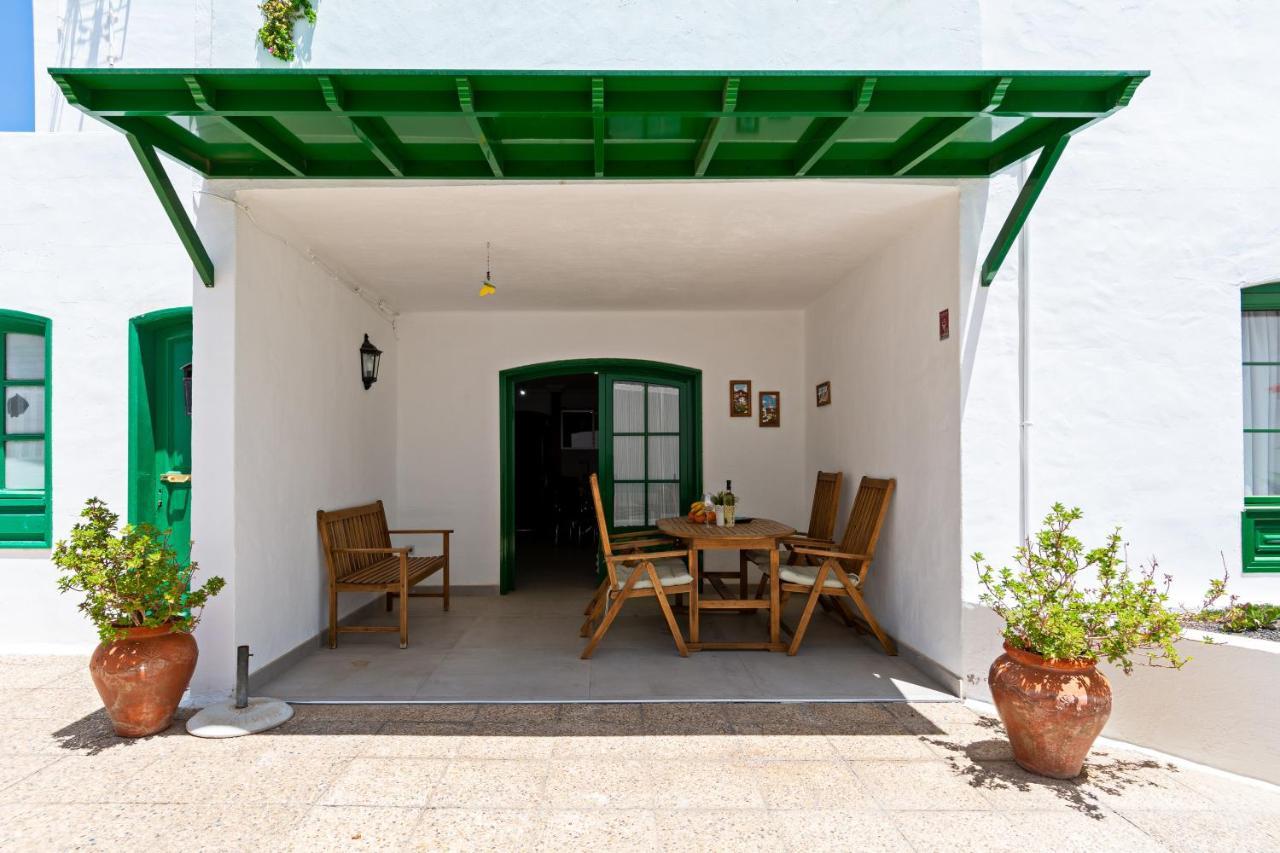 Apartment Oceanic Breeze Share Pool By Pvl Puerto del Carmen  Zewnętrze zdjęcie