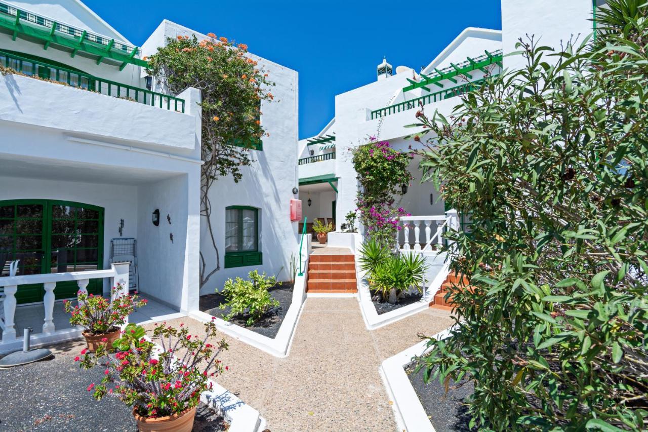 Apartment Oceanic Breeze Share Pool By Pvl Puerto del Carmen  Zewnętrze zdjęcie