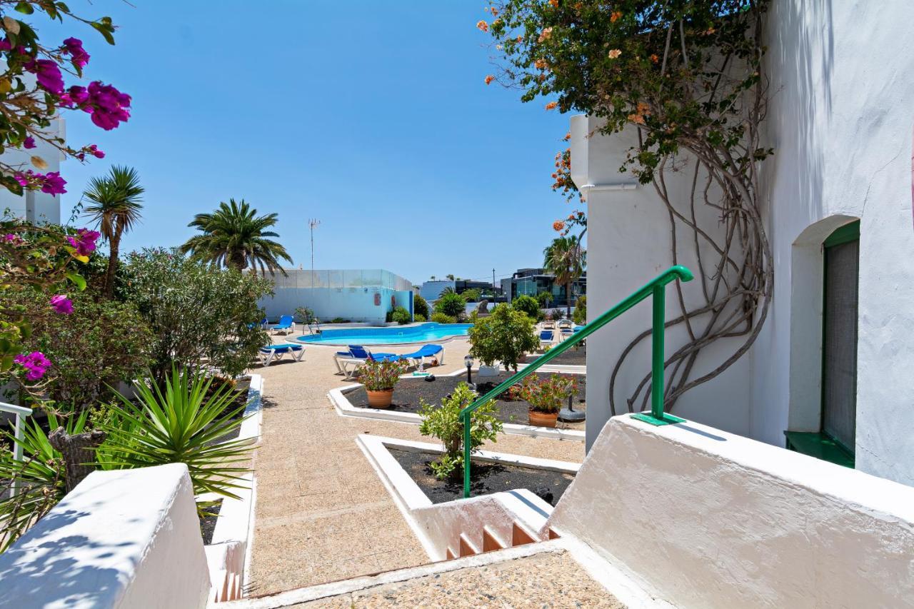 Apartment Oceanic Breeze Share Pool By Pvl Puerto del Carmen  Zewnętrze zdjęcie